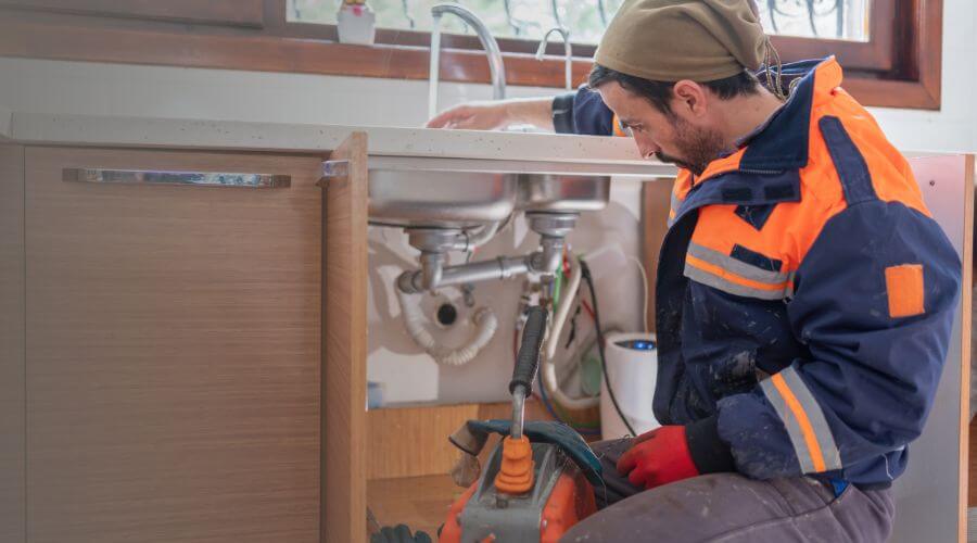 Professional expert plumbing services in Martinsville, MO